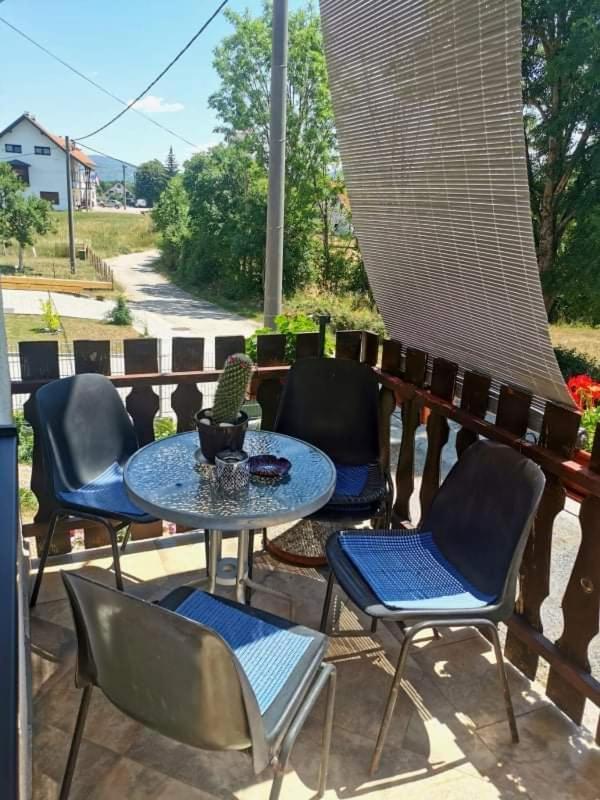 Apartman Pavelic Lovinac  Exterior photo