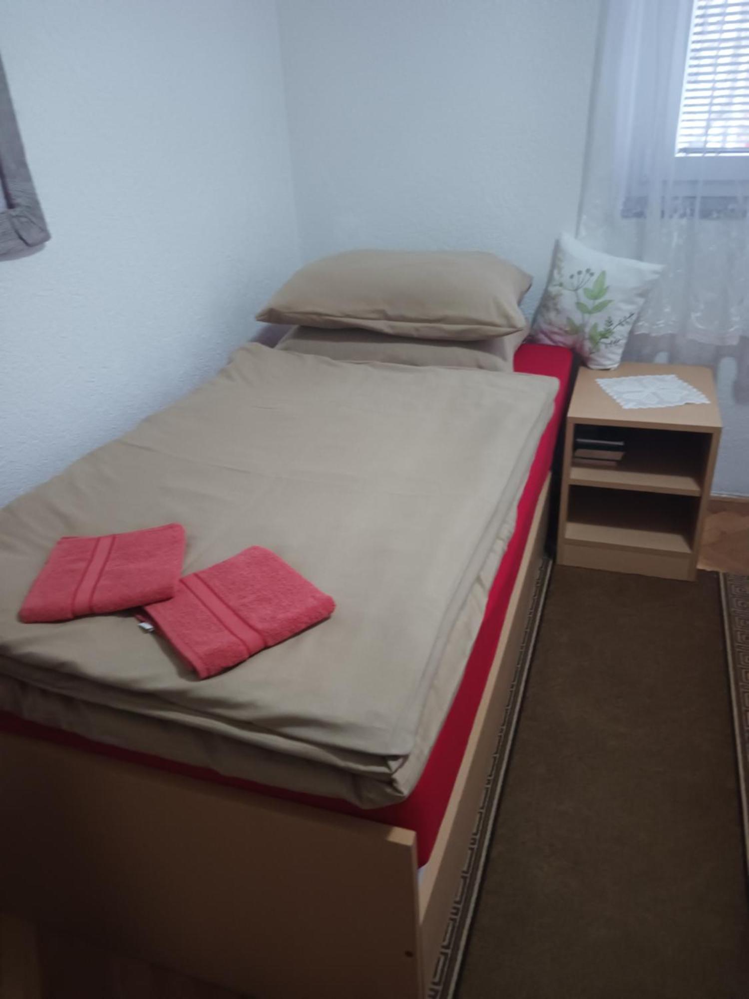Apartman Pavelic Lovinac  Exterior photo